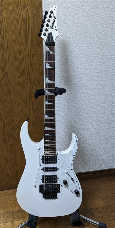 Ibanez RG350DXZ-WHの画像